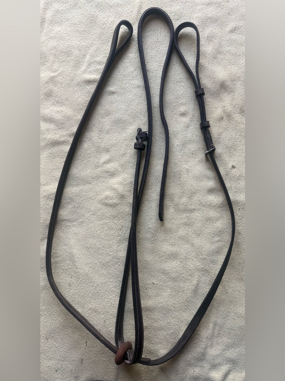 Exselle standing martingale